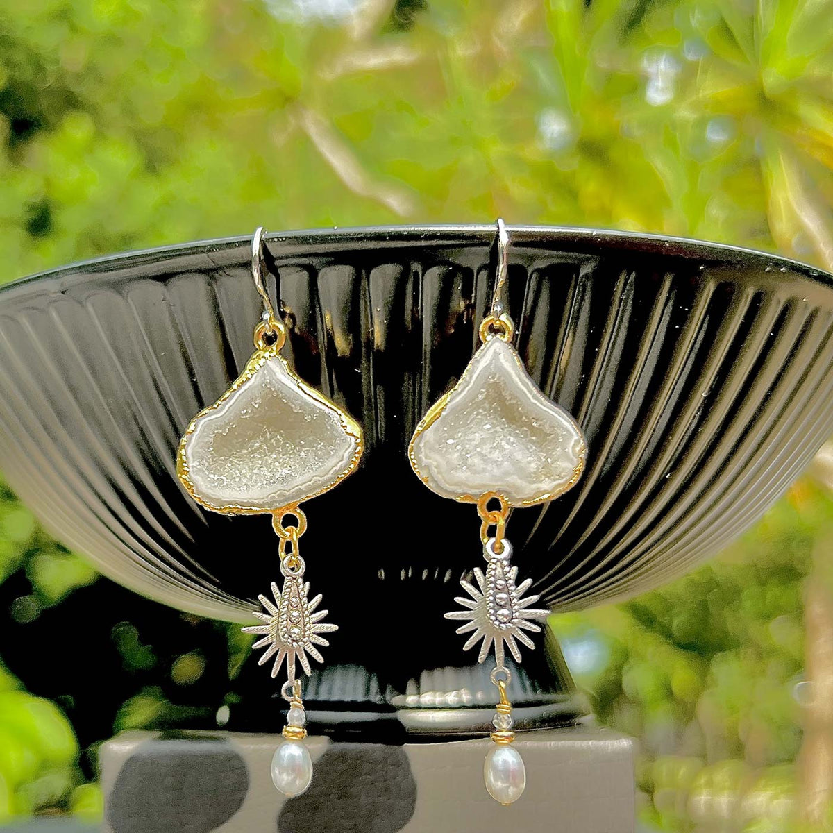 N°1009 Statement Earrings - The Pearl Collection