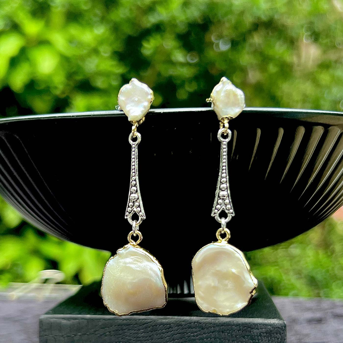 N°1035 Statement Earrings - The Pearl Collection