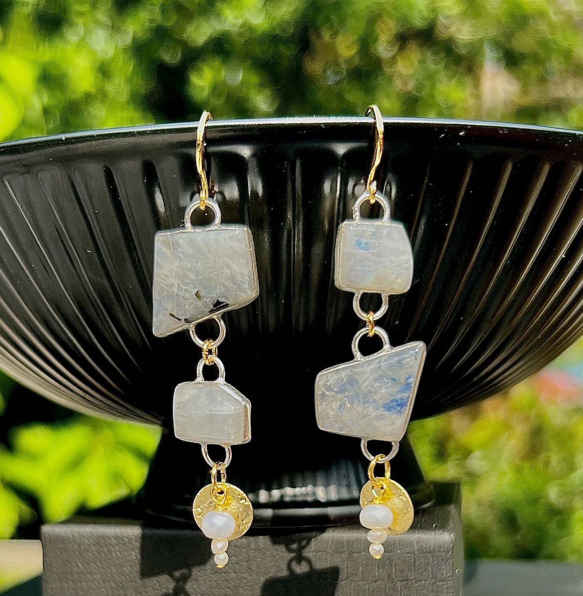 N°1007 Statement Earrings - The Pearl Collection