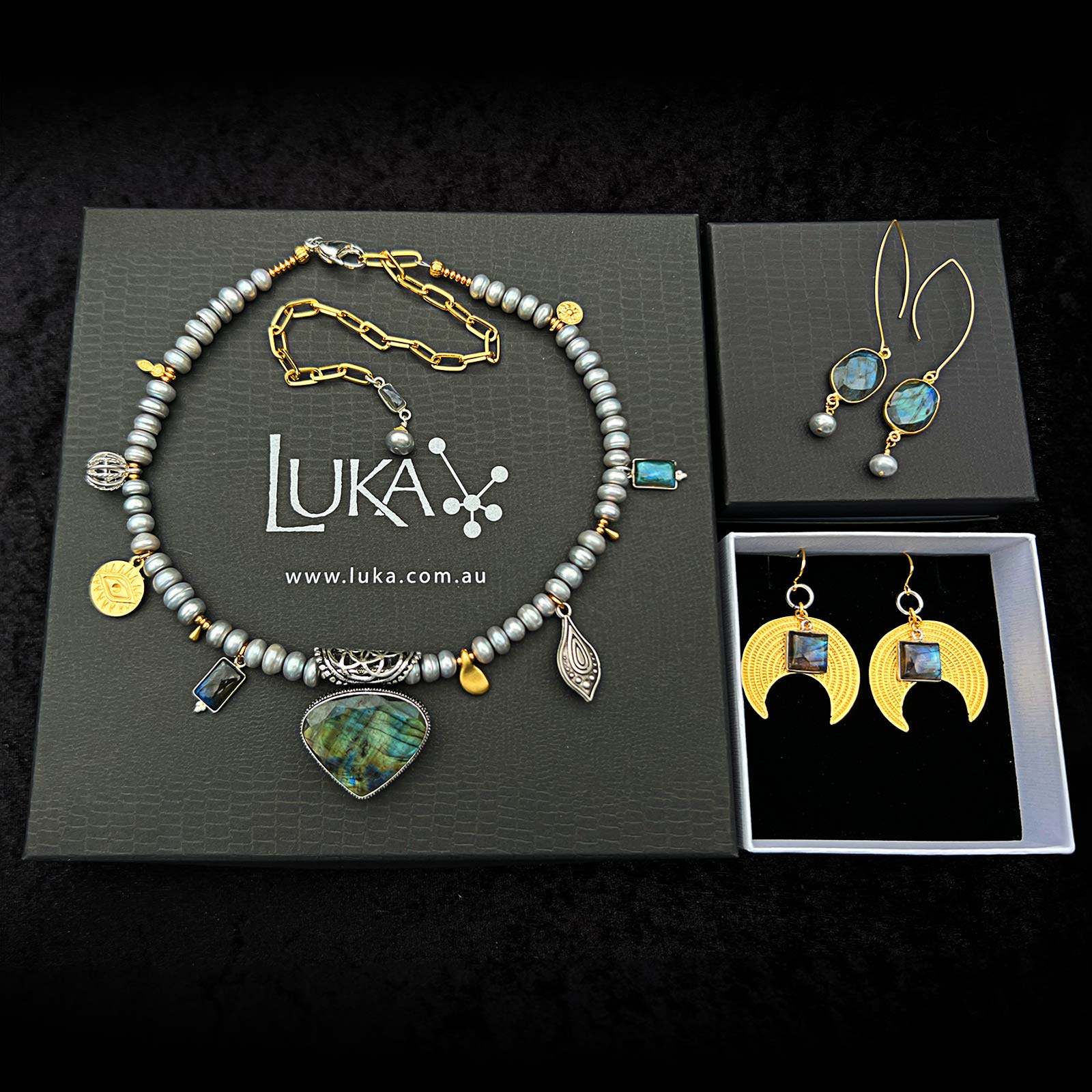 No 10 Christmas 2023 Special Set