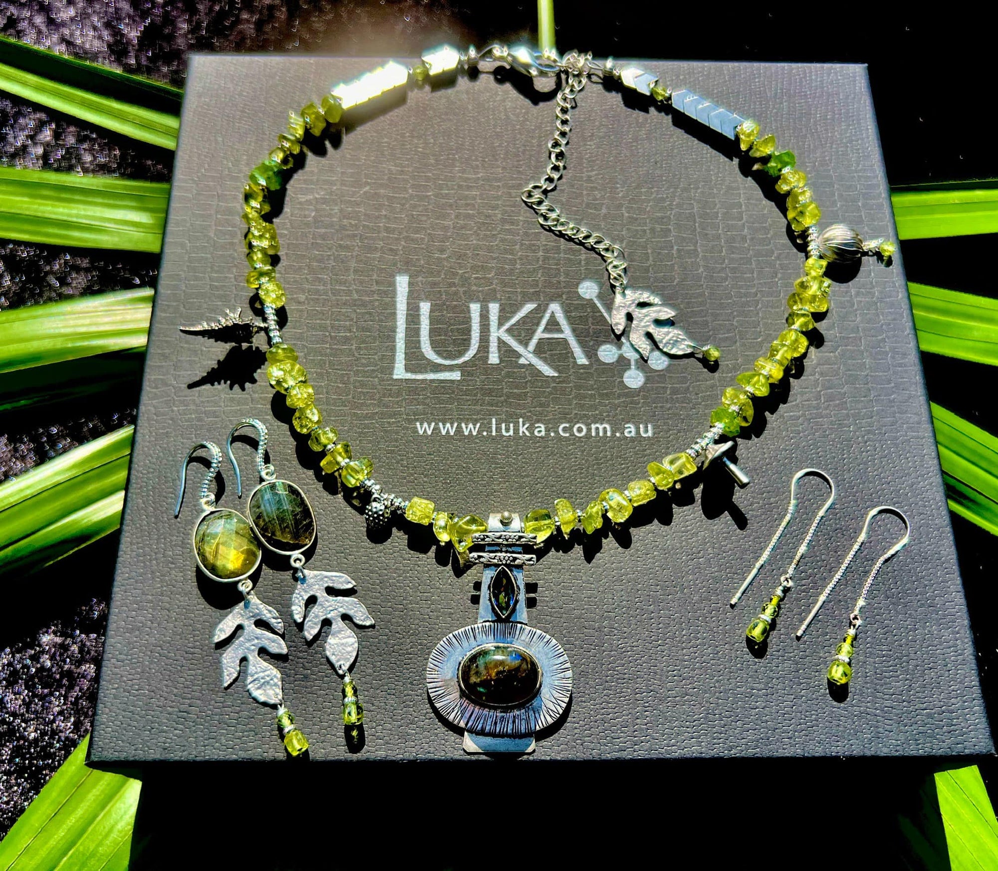 N°1404 Set - The Peridot Collection