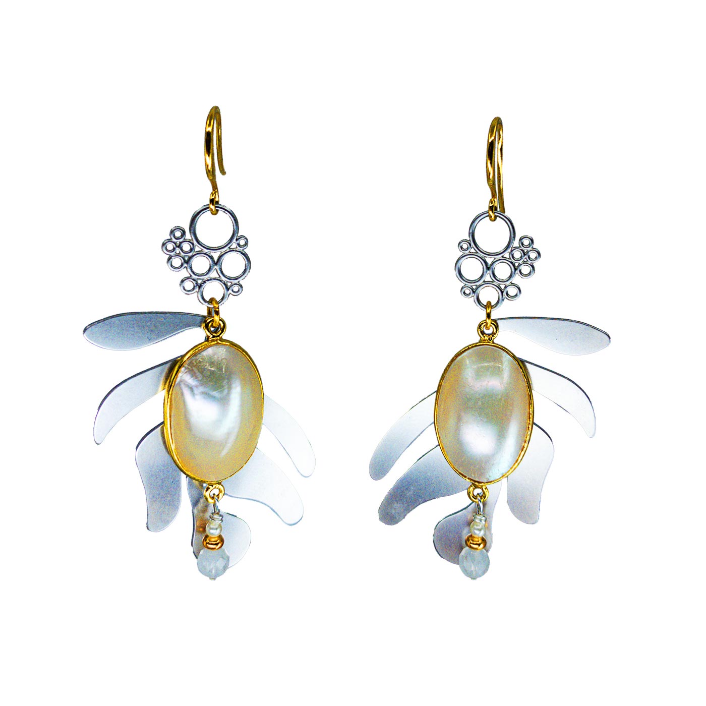 N°913 Madame Pearl has a New Lover Statement Earrings