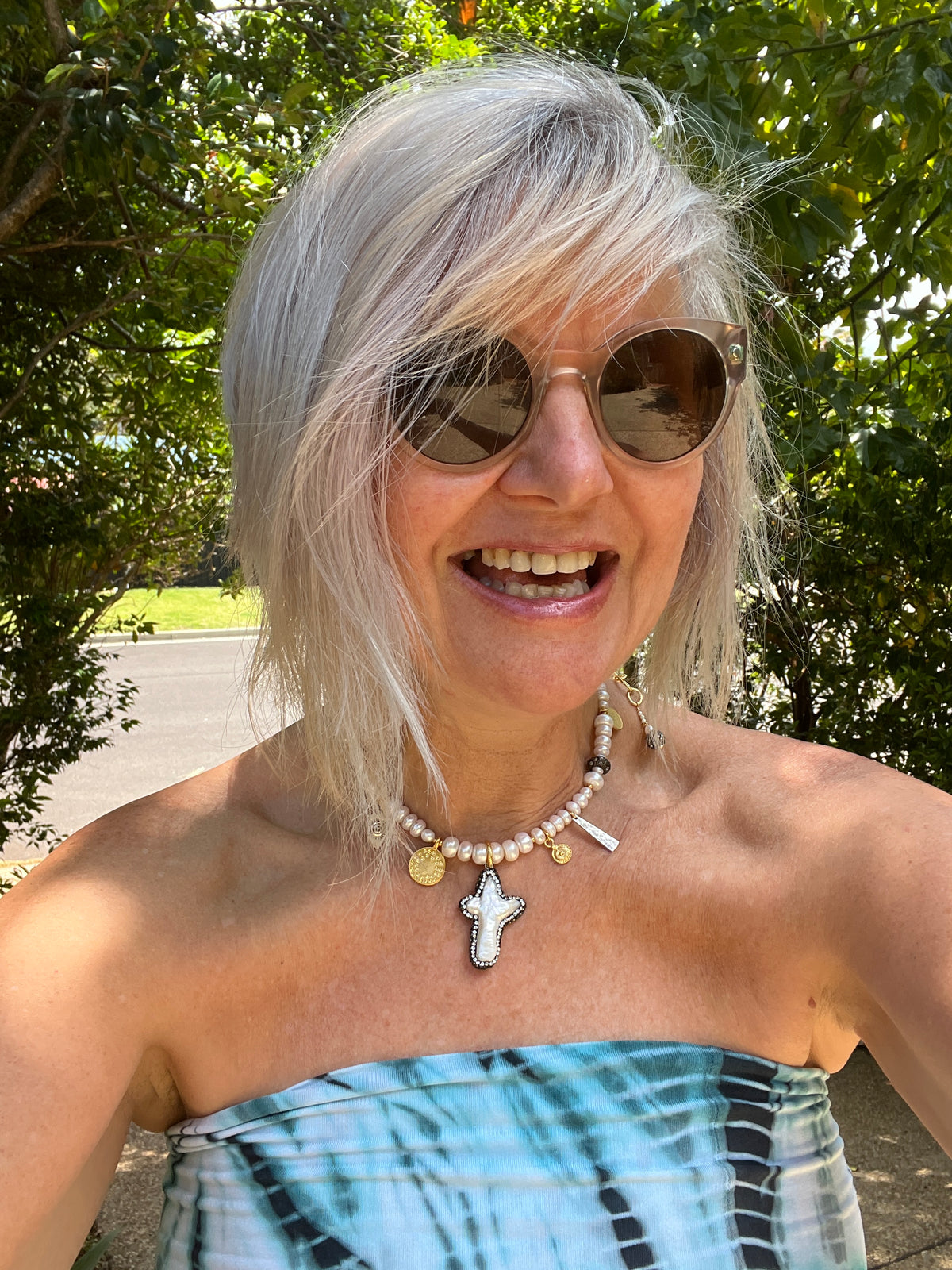 N°1063 Necklace &amp; Earrings Set - The Pearl Collection