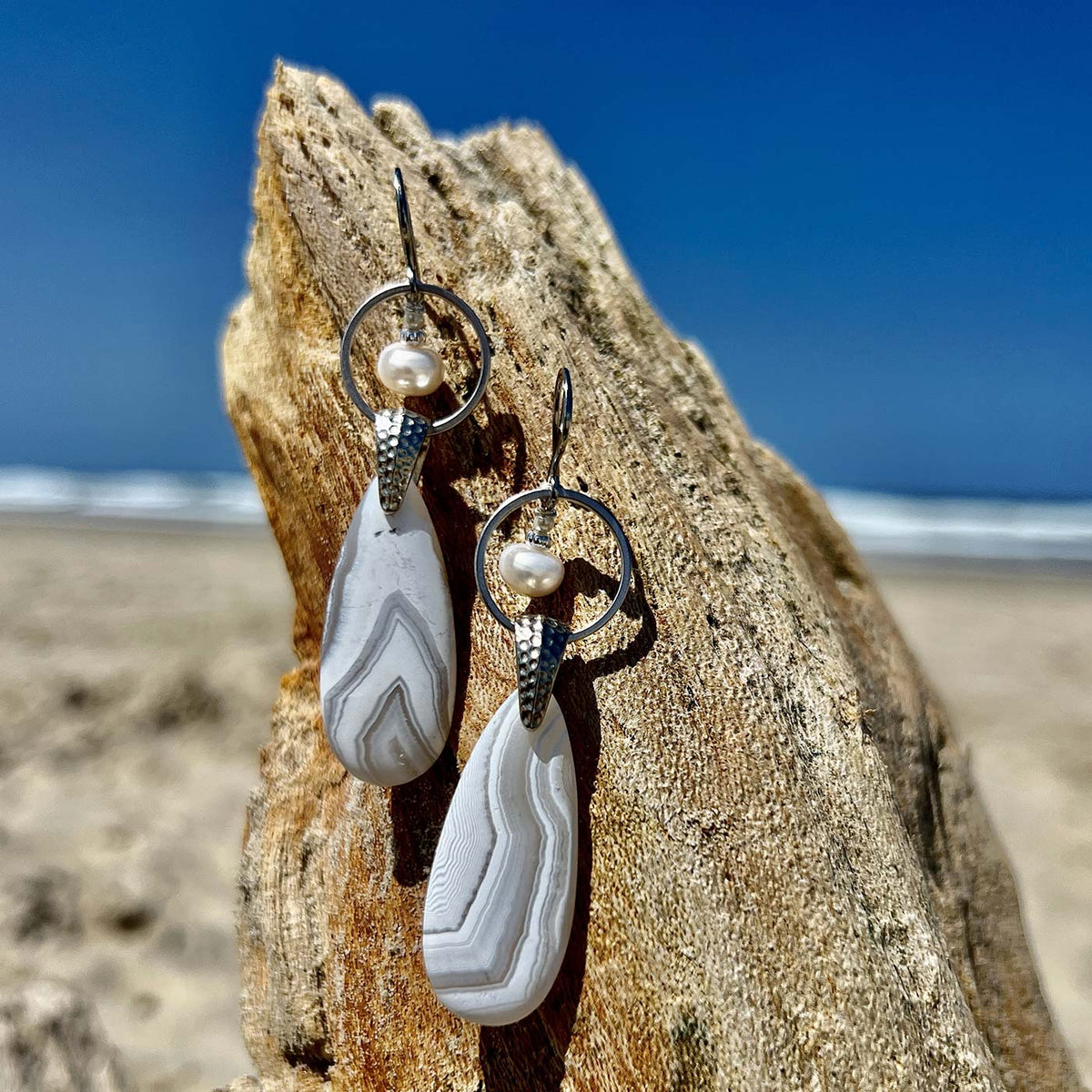 N°1038 Statement Earrings - The Pearl Collection