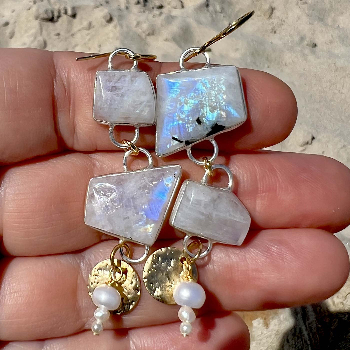 N°1007 Statement Earrings - The Pearl Collection