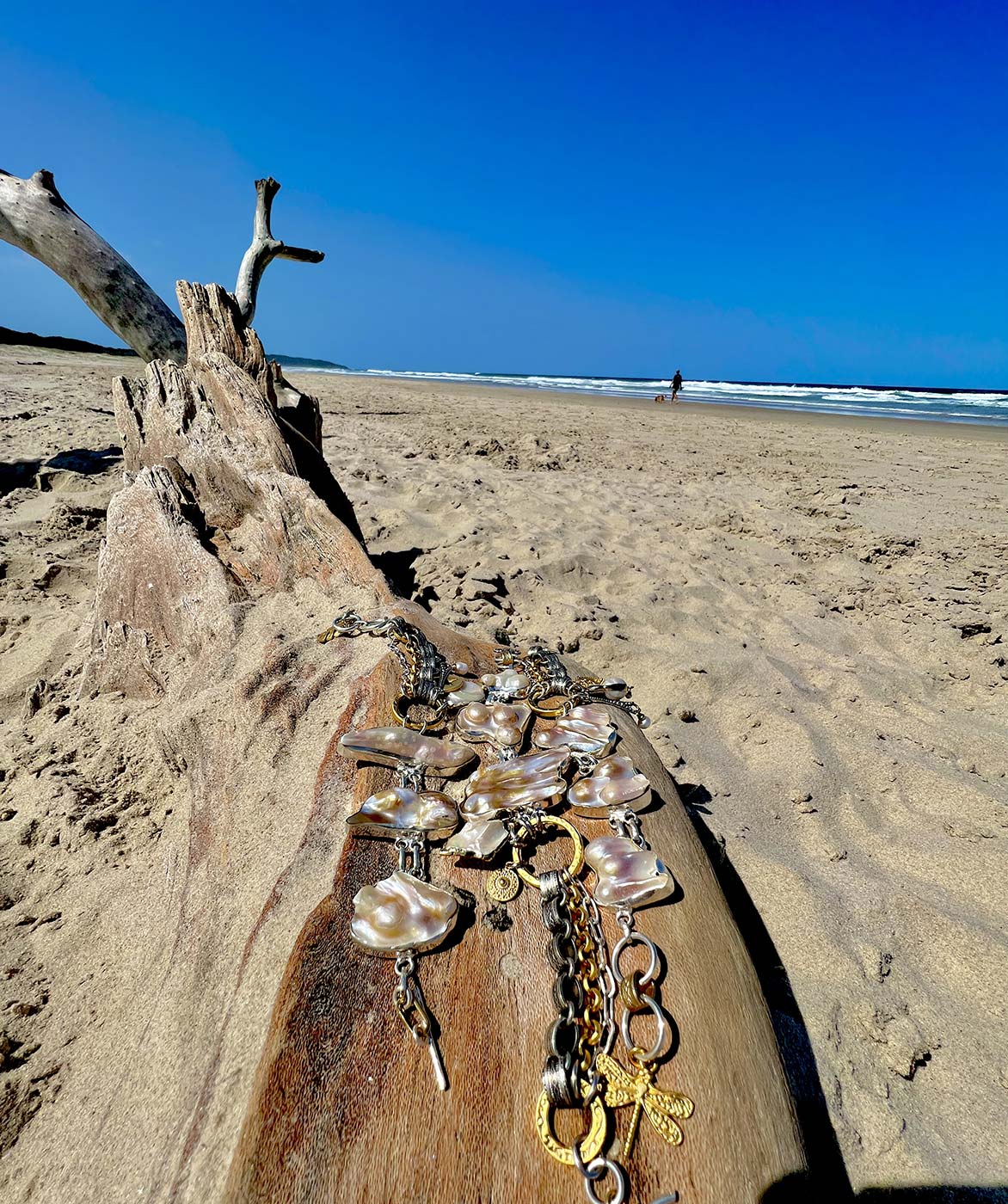 N°1077 Bracelet &amp; Earrings Set - The Pearl Collection